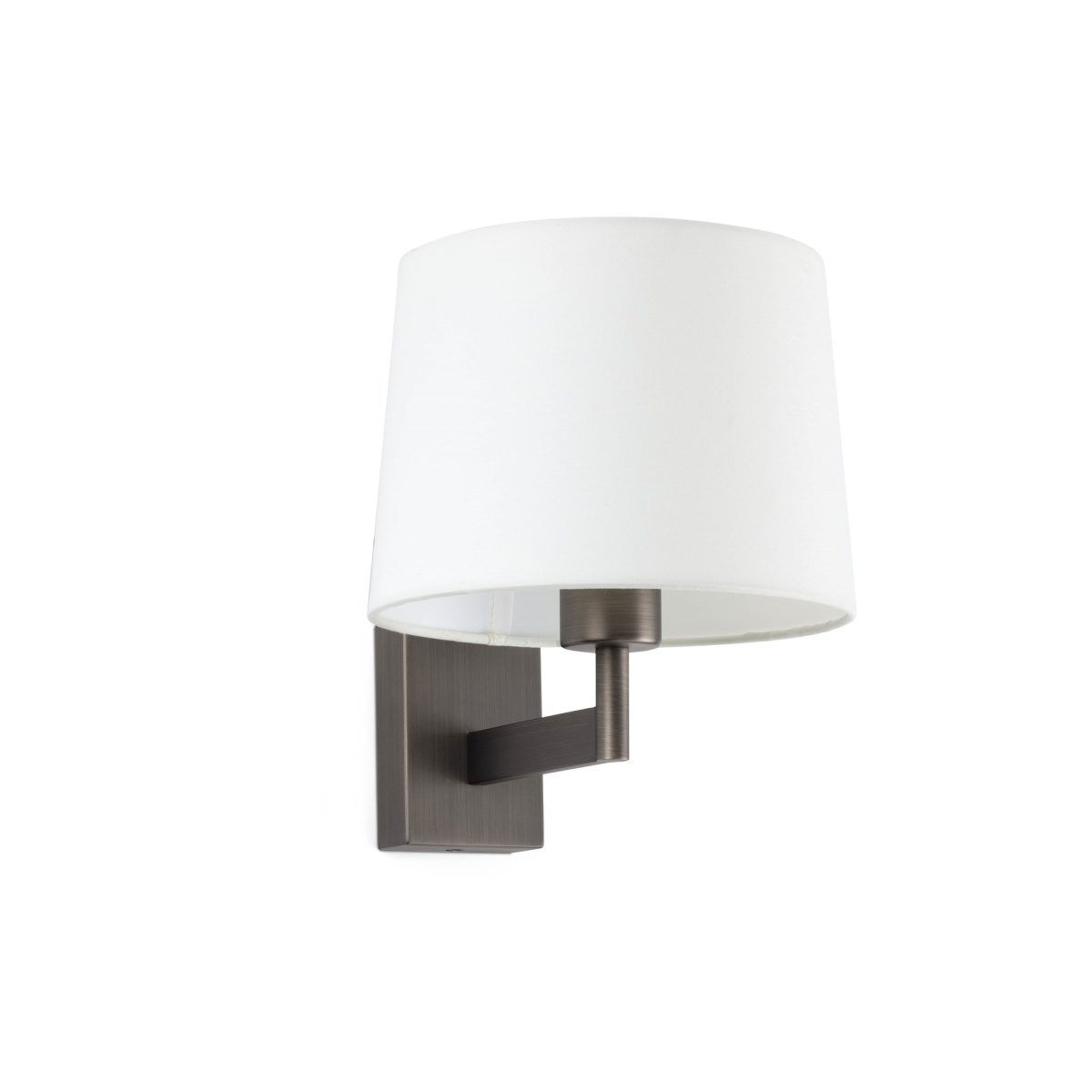 ARTIS Aplique de Faro. Medidas: L 215 x A 220 x F 221 mm. Color: Bronce