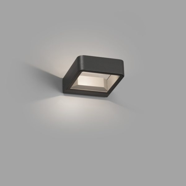 AXEL LED Aplique de Faro. Medidas: L 120 x A 140 x F 40 mm. Color: Gris