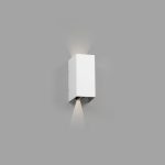 BLIND Aplique de Faro. Medidas: L 105 x A 165 x F 74 mm. Color: Blanco