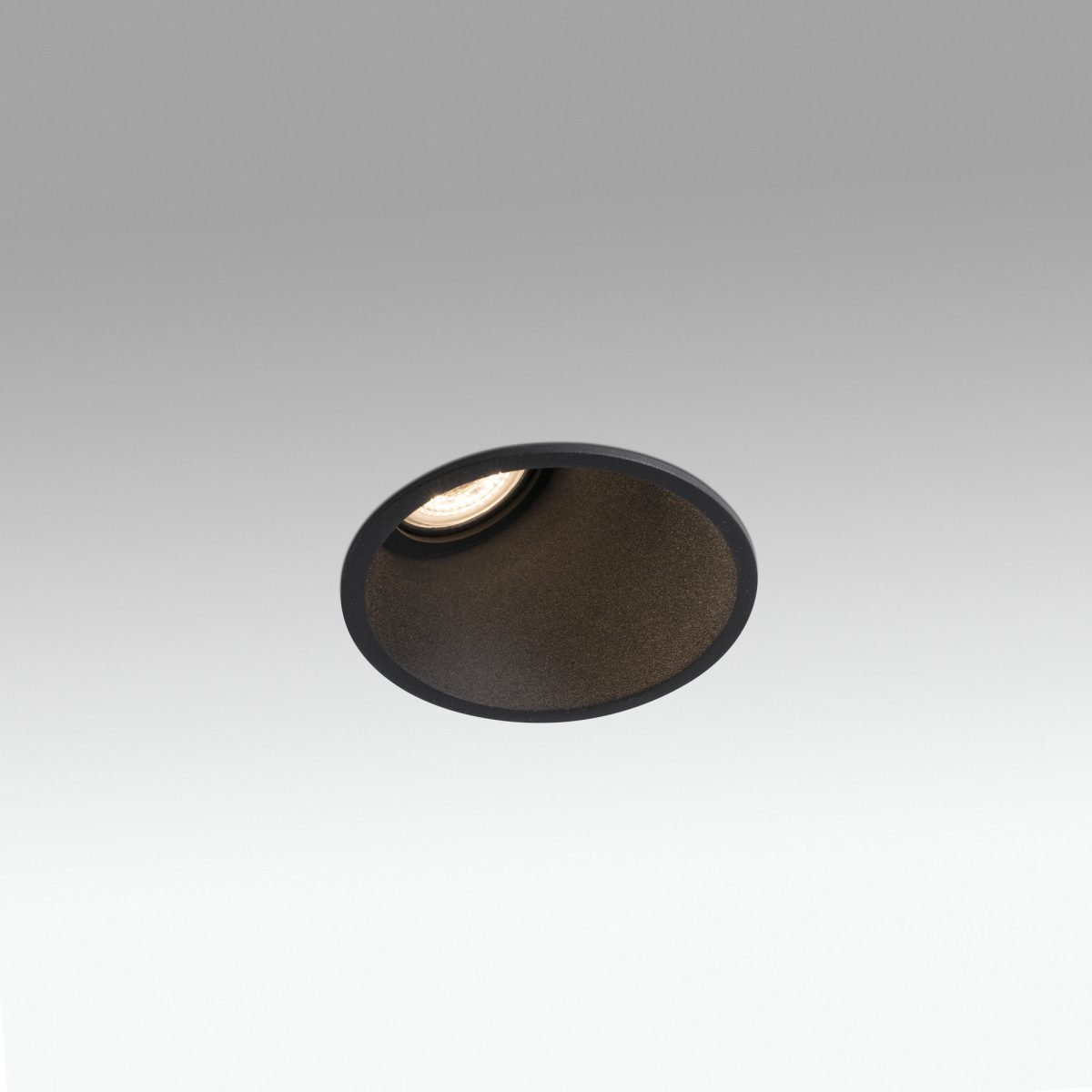 FRESH Foco de Faro. Medidas: Ø 90 x L 90 x A 64 x F 90 mm. Color: Negro