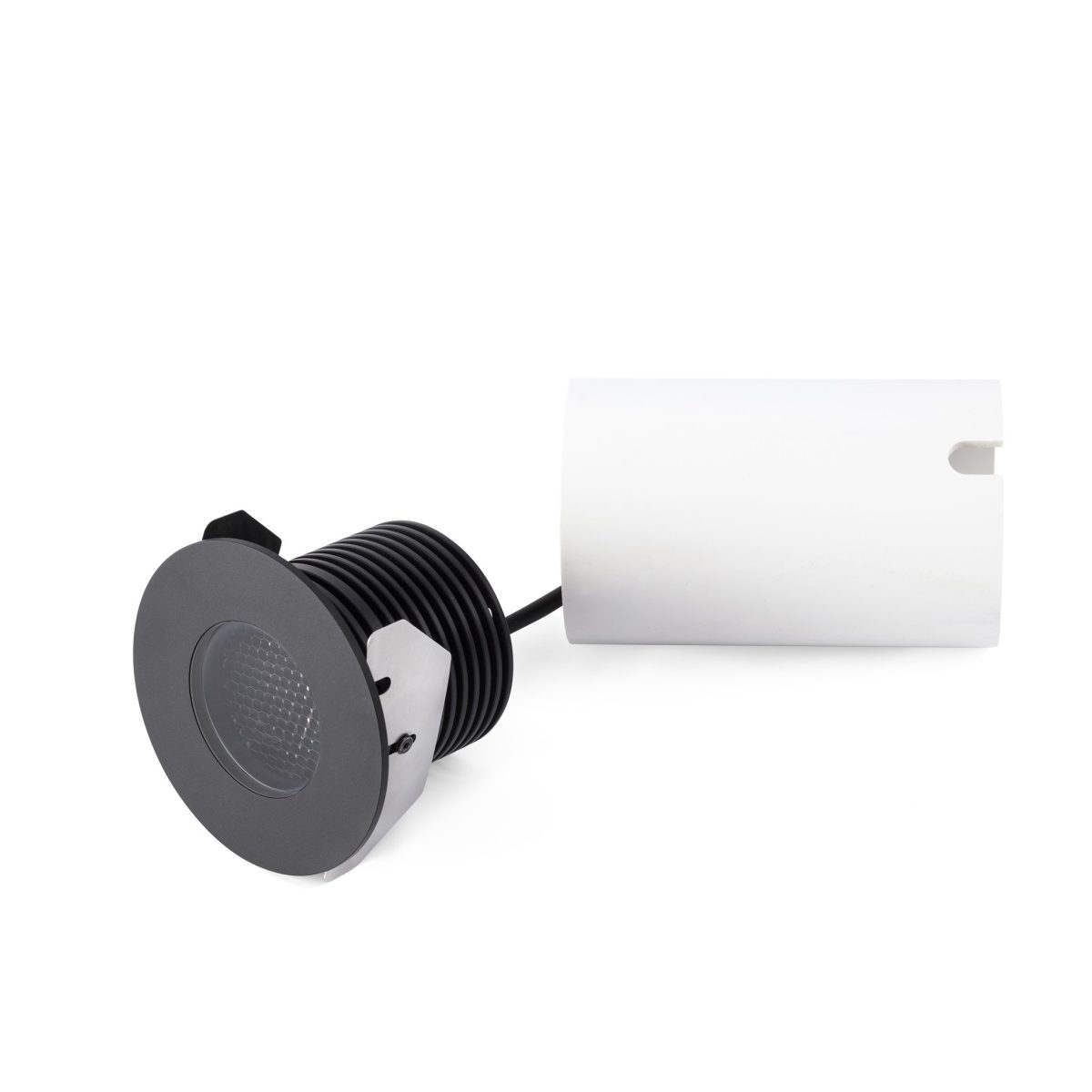 GRUND LED Foco de Faro. Medidas: Ø 80 x L 80 x A 90 x F 80 mm. Color: Negro