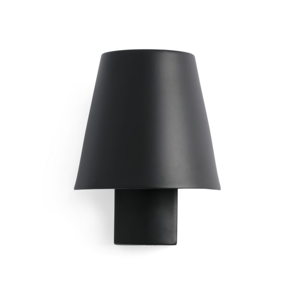 LE PETIT LED Aplique de Faro. Medidas: L 110 x A 140 x F 90 mm. Color: Negro