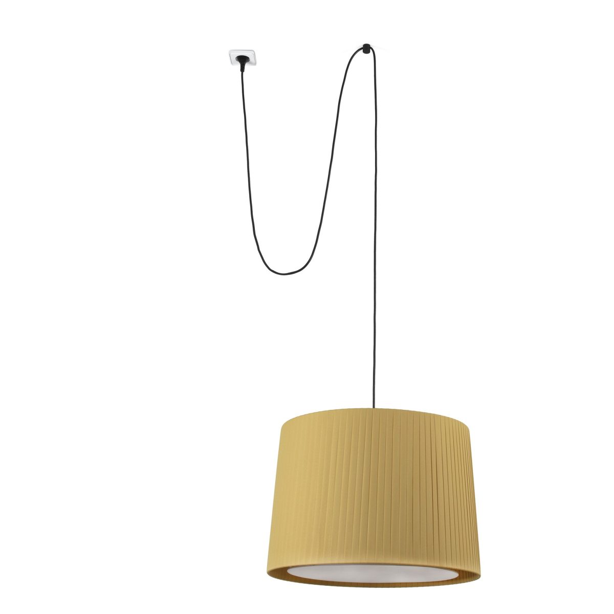 SAMBA Colgante de Faro. Medidas: Ø 500 x L 500 x A 5363 x F 500 mm. Color: 0