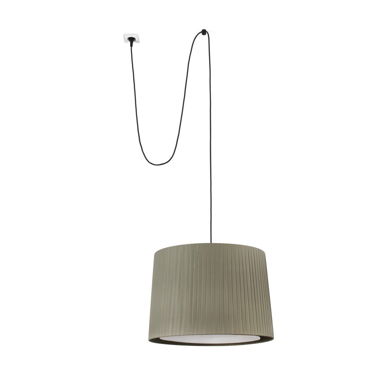 SAMBA Colgante de Faro. Medidas: Ø 500 x L 500 x A 5363 x F 500 mm. Color: 0