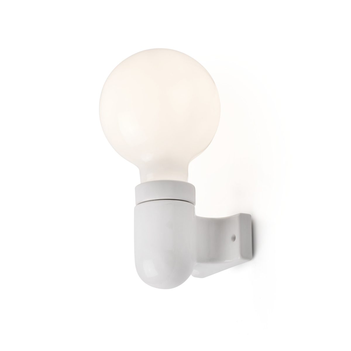 SERA Aplique de Faro. Medidas: L 48 x A 76 x F 75 mm. Color: Blanco