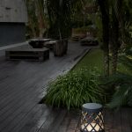 SHADOW LED Pie de Faro. Medidas: L 200 x A 250 x F 250 mm. Color: Gris