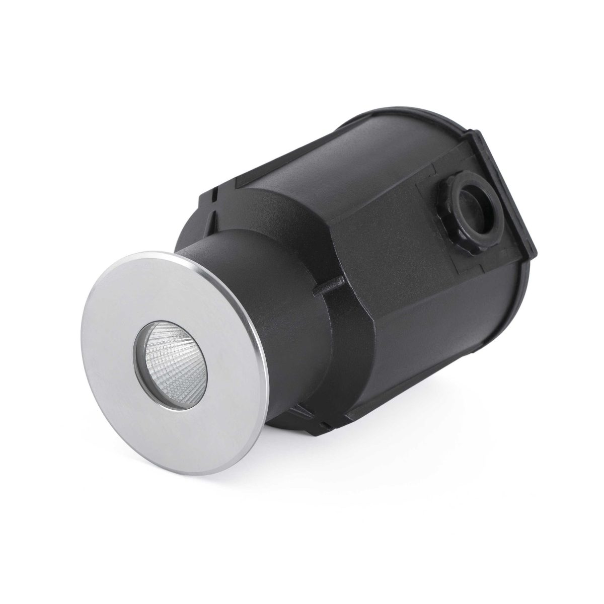 TARO LED Foco de Faro. Medidas: Ø 90 x L 70 x A 135 x F 70 mm. Color: Acero