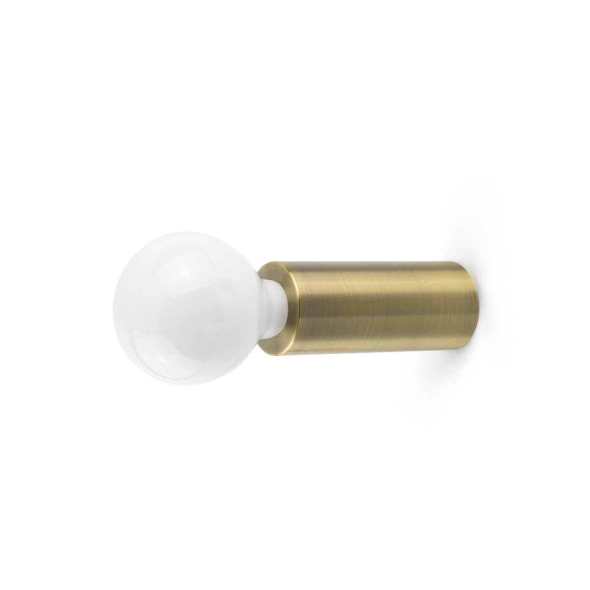 TEN Sobremesa de Faro. Medidas: Ø 60 x L 60 x A 60 x F 140 mm. Color: Oro